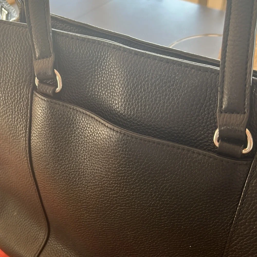 Handbag - Picture 4 of 9